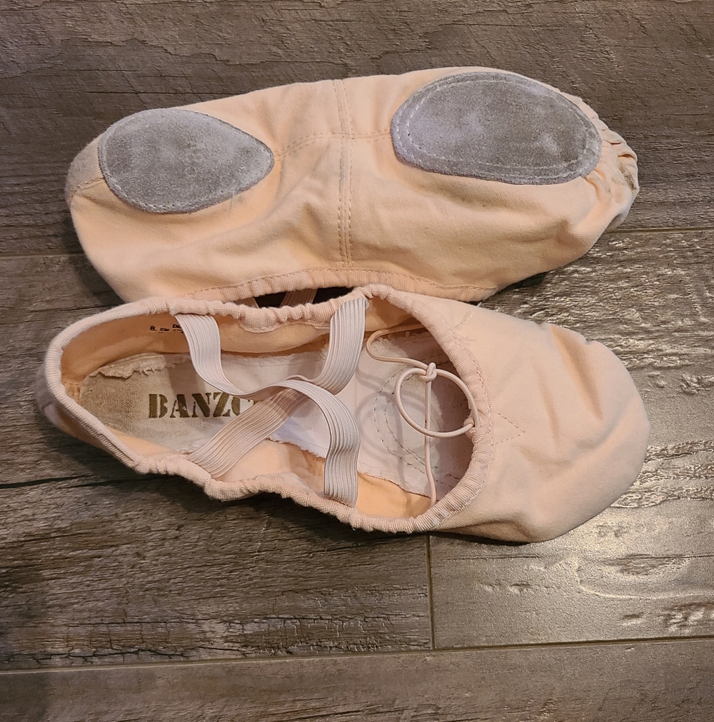 Banzcai Split Sole Pink Canvas Ballet Slippers